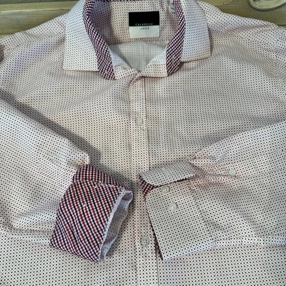 CALABRUM London Mens Button Down Dress Shirt. - Picture 10 of 10